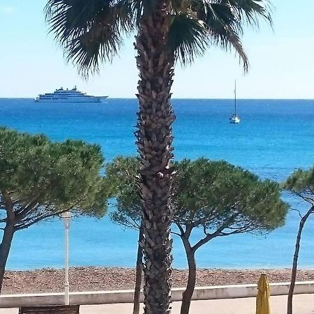 T3 Sur La Plage Vue Feerique Mer,Wifi, Parking Inclus , Clim لا سيوتا المظهر الخارجي الصورة