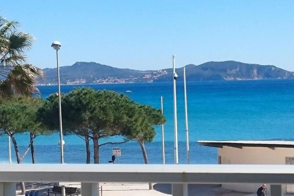 T3 Sur La Plage Vue Feerique Mer,Wifi, Parking Inclus , Clim لا سيوتا المظهر الخارجي الصورة